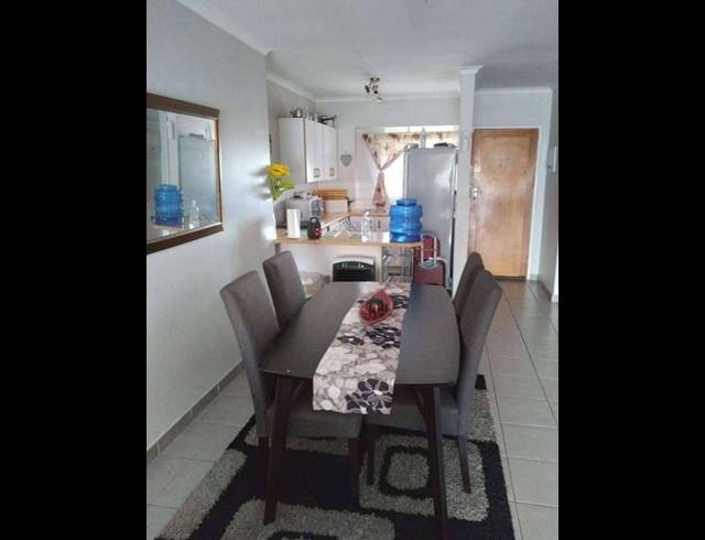 1 BEDROOM APARTMENT FOR SALE IN DIE HOEWES